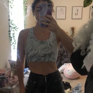 VS Pink Crisscross BackSports Bra